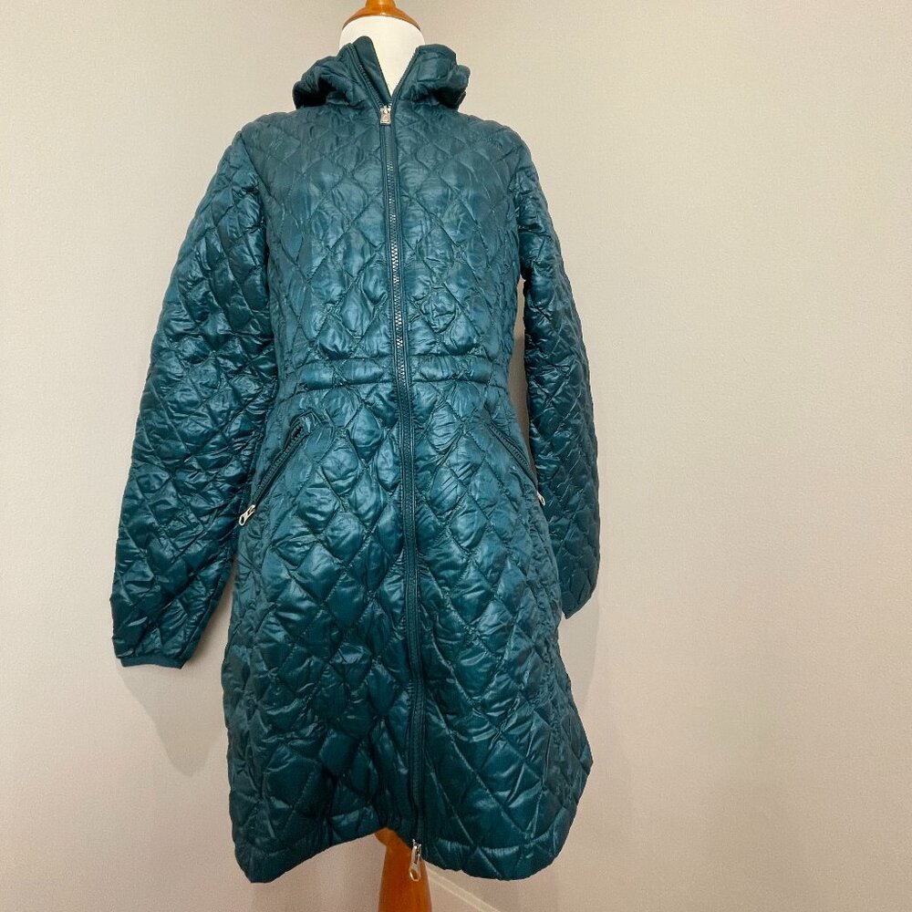 The North Face Women’s Teal/Lime Lightweight Quilted Long Puffer Coat